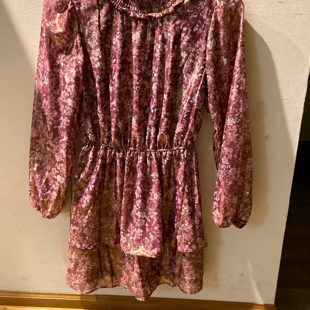 Crystal doll wine color shiny women dress size M new with puff sleeves